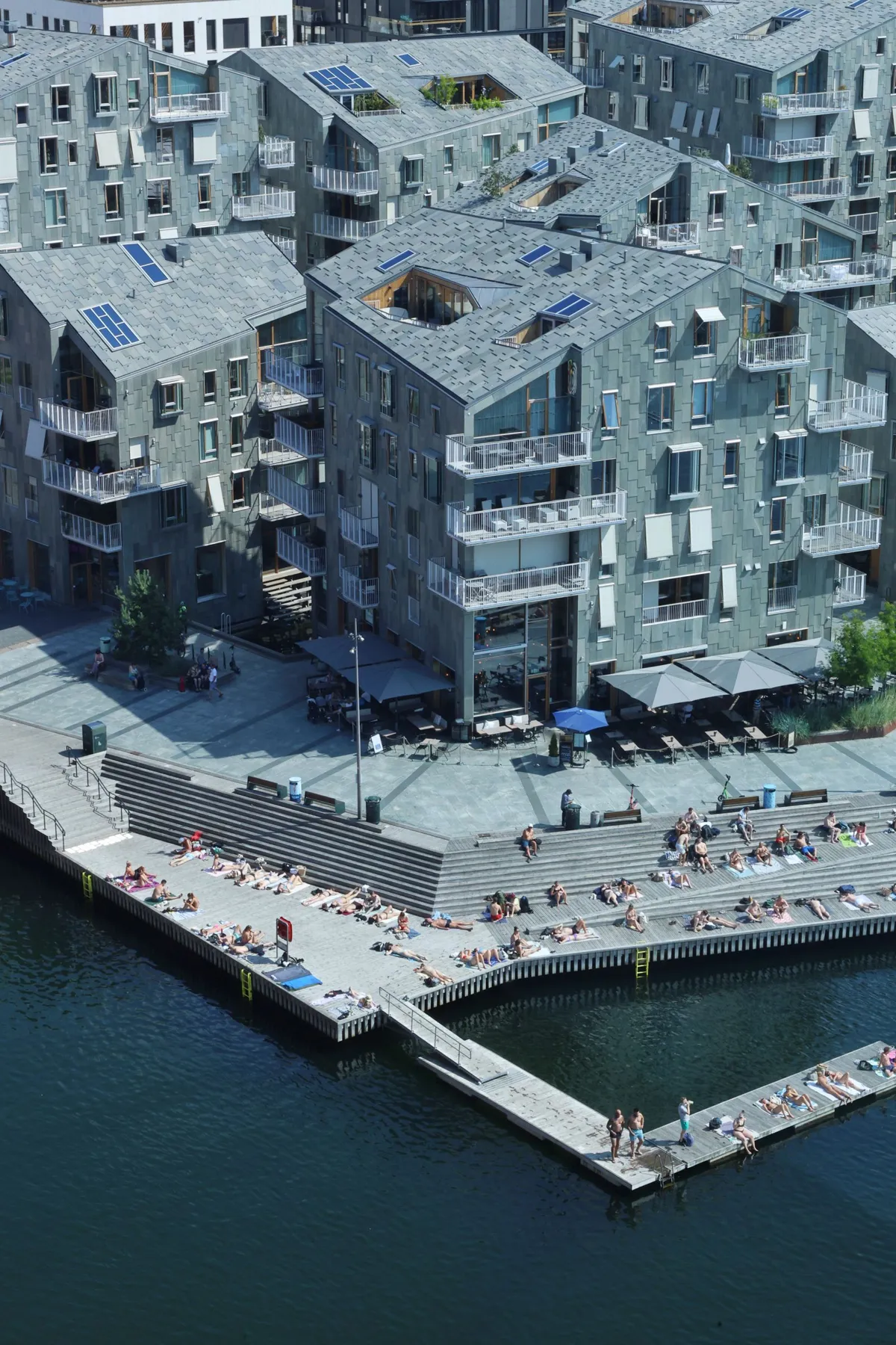 Modern Oslo buildings beside the waterfront